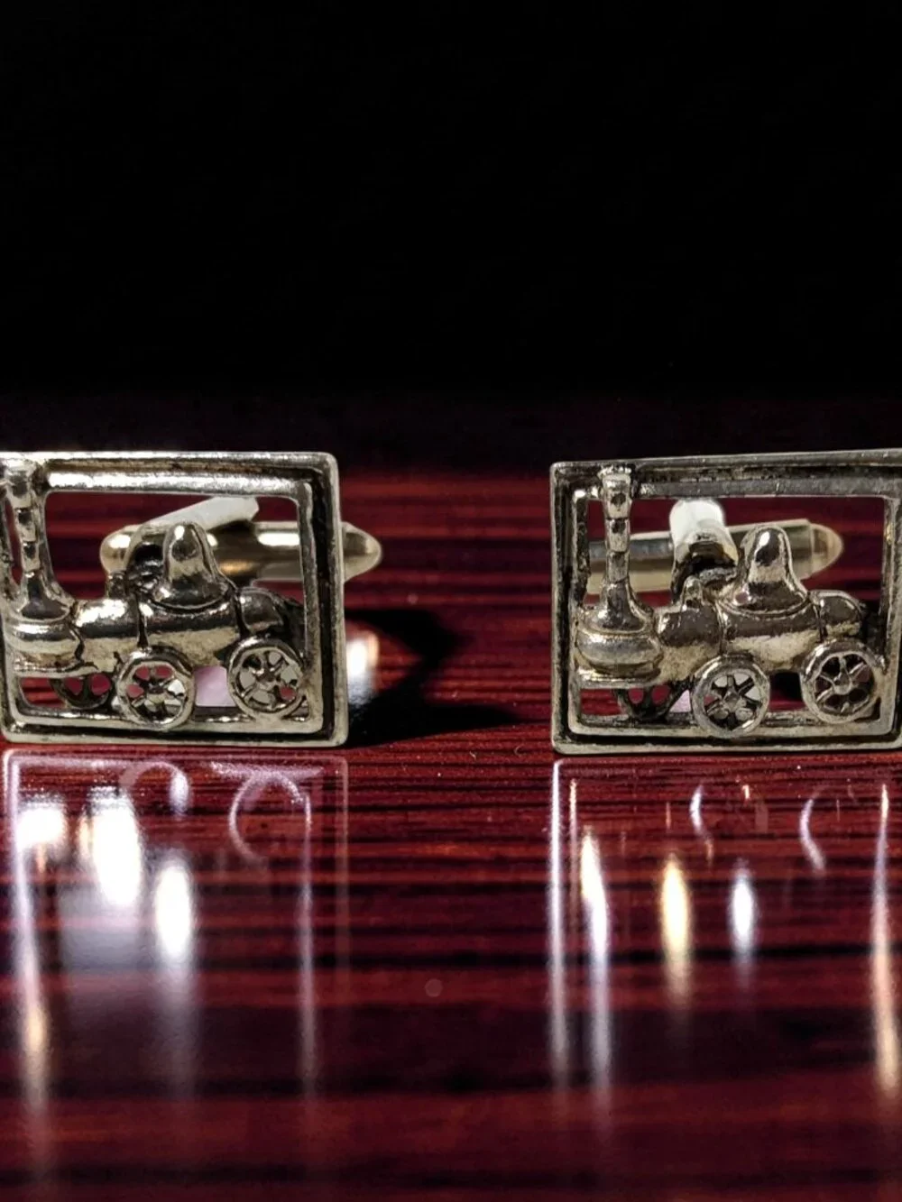 vintage mens silver tone steam engine locomotive cuff links.